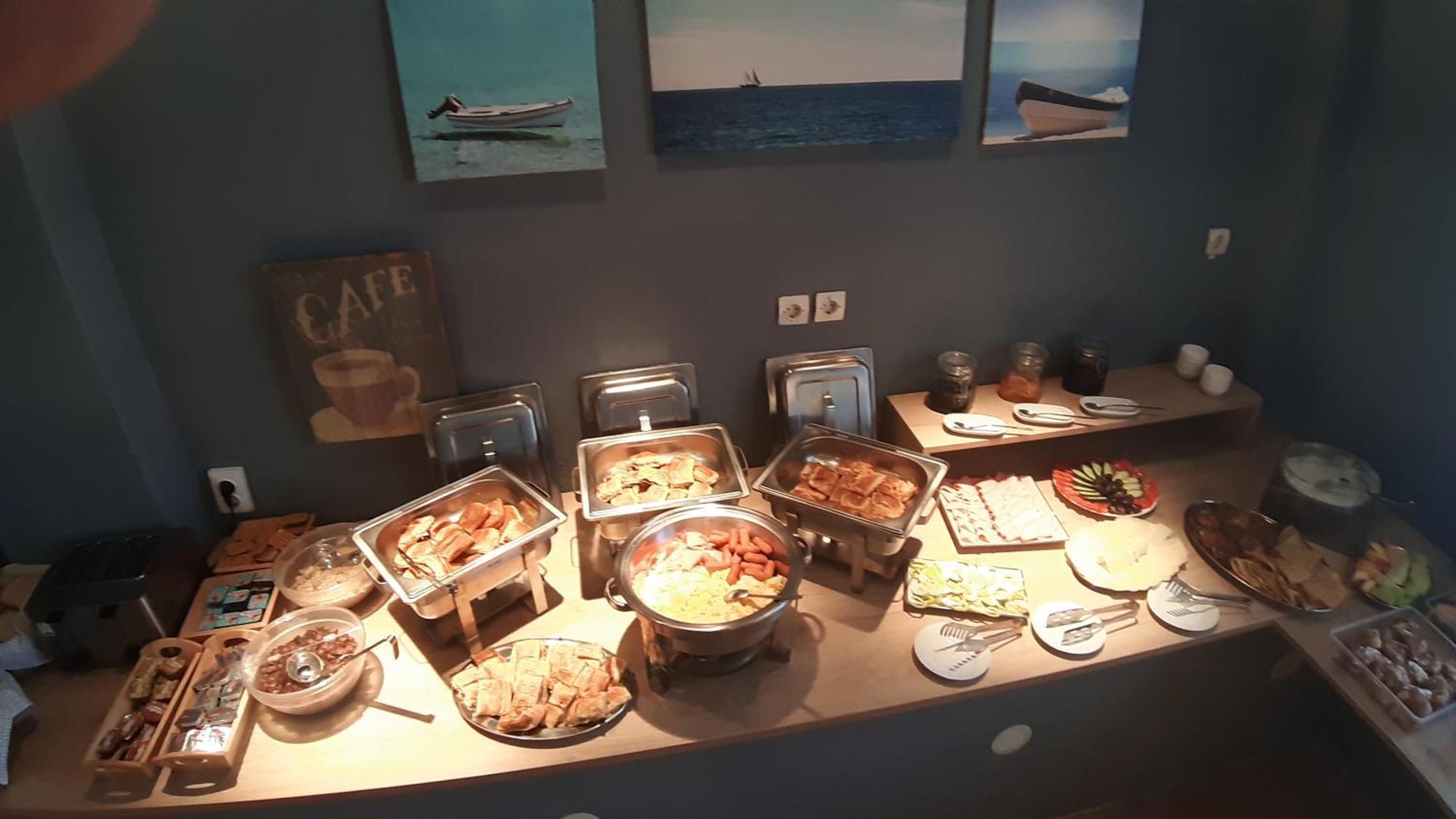 Ydna Family Hotel Apartments ポッシディ エクステリア 写真